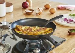Tefal Easy Cook & Clean 2-teiliges Aluminium Bratpfannenset 24 + 28 Cm, Titanium Antihaftversiegelung, Thermo-Signal, Diffusion Pfannenboden Für Fast Alle Herdarten Außer Induktion -Küchenzauber Günstiges Geschäft 213179d01a6ed84455f3554f061d7799