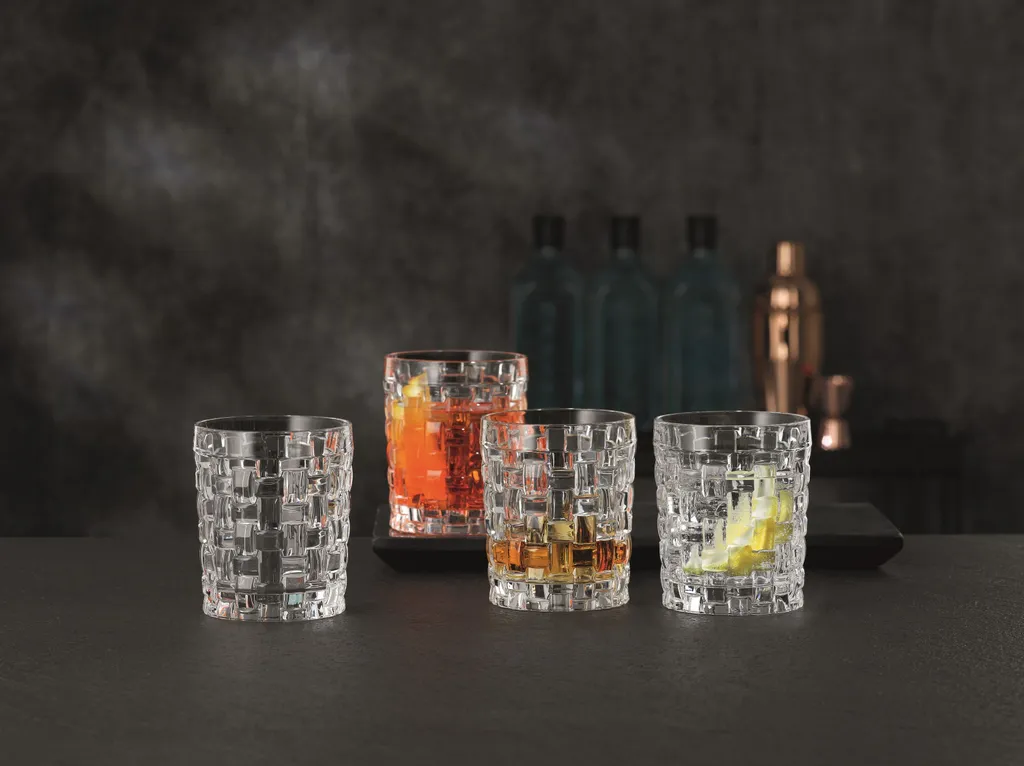 Nachtmann Whiskybecher Bossa Nova 330ml, Klar (4er Pack) 18 Nachtmann Whiskybecher Bossa Nova 330ml, Klar (4er Pack) – Bild 18
