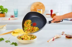 Tefal Start'Easy Dreiecks-Pfanne 26 Cm, C26707 -Küchenzauber Günstiges Geschäft 445f60246389e3e4dbb68873f96e8e17