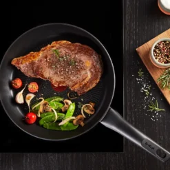 TEFAL Ultimate G26807 30cm Bratpfanne Mit Anti-Scratch-Beschichtung INDUKTION Schwarz -Küchenzauber Günstiges Geschäft 50b585eb880e33ff554478f4b315d8f1