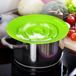 2x Oramics Überkochschutz Aus Silikon Für Töpfe Zwischen Ø 15-25 Cm – Topfdeckel Spritzschutz Überlaufschutz Verhindert überkochen Und Spritzen Von Flüssigkeiten Und Schütz Ihren Herd -Küchenzauber Günstiges Geschäft 64d2e66e5b24490b304717e5aa45518c