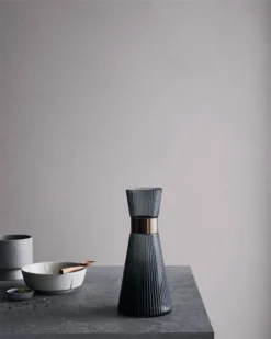 Rosendahl GRAND CRU MOUTHBLOWN Wasserkaraffe Smoke -Küchenzauber Günstiges Geschäft 8464b5b0fc821d67a18fa9646d22dee6