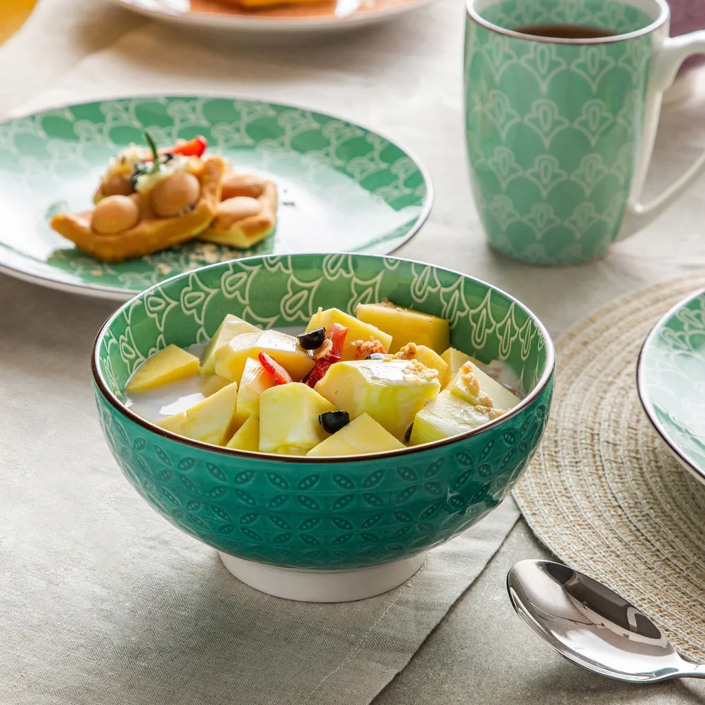 Vancasso Tafelservice Porzellan, Tulip Elegantes Geschirrset, 48 Teilig Kombiservice Mit Speiseteller, Dessertteller, Müslischalen Und Kaffeebecher Für 12 Personen 6 Vancasso Tafelservice Porzellan, Tulip Elegantes Geschirrset, 48 Teilig Kombiservice Mit Speiseteller, Dessertteller, Müslischalen Und Kaffeebecher Für 12 Personen – Bild 6