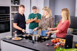 Rösle RÖSLE Basic Line Bratpfanne Ø 20 Cm, Edelstahl 18/10, Mit Antihaftversiegelung ProPlex, Schüttrand, Induktions- Und Spülmaschinengeeignet 7 Rösle RÖSLE Basic Line Bratpfanne Ø 20 Cm, Edelstahl 18/10, Mit Antihaftversiegelung ProPlex, Schüttrand, Induktions- Und Spülmaschinengeeignet -Küchenzauber Günstiges Geschäft ac2d244eec00783ad31da1499a3c8898