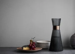 Rosendahl GRAND CRU MOUTHBLOWN Wasserkaraffe Smoke -Küchenzauber Günstiges Geschäft b3622247bc32bdba5a8fdff4b49b00a6