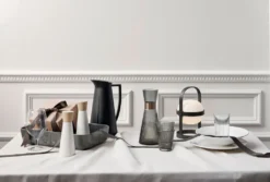 Rosendahl GRAND CRU MOUTHBLOWN Wasserkaraffe Smoke -Küchenzauber Günstiges Geschäft bc1fff6ce7cbfd89f1822ce9edcc8cc1 1