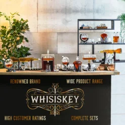 Whisiskey - Whisky Karaffe – Twisted Dekanter Set - Whiskey Karaffe Set - 1000ML - Geschenke Für Männer - Inkl. 8 Whisky Steine, Zange & 2 Whisky Gläser -Küchenzauber Günstiges Geschäft fcd7f72e511d0215db3cb38327f25258